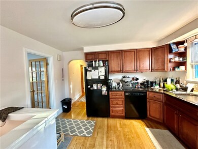 44 Livingston Place, Middletown, RI 02842 - photo 7