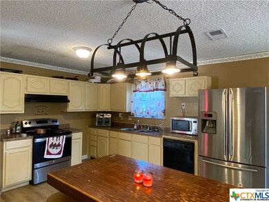 499 County Road 4813, Copperas Cove, TX 76522 - photo 3