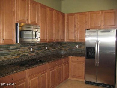 LOADS OF CABINETS /GRANITE