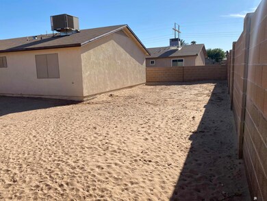 10466 S Typhoon Ave, Yuma, AZ 85365 - photo 2