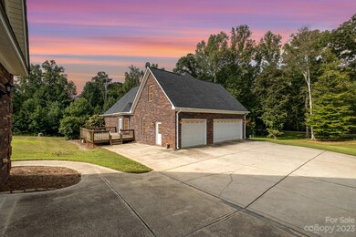 4023 Dakeita Cir, Concord, NC 28025 - photo 7