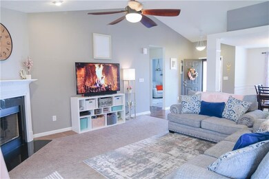 871 Grandiflora Dr, Greenwood, IN 46143 - photo 7