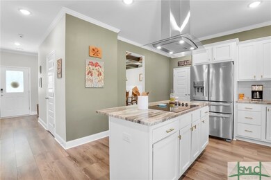 Granite countertops & stainless steel appliances
