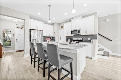 9237 Fox Sparrow Rd, Tampa, FL 33626 - photo 6