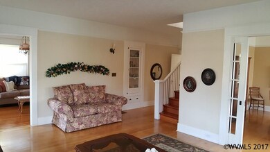 824 Ferry St SW, Albany, OR 97321 - photo 4