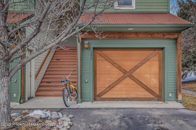 Garage & Entry