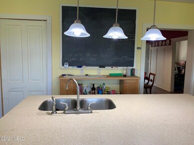 Kitchen island