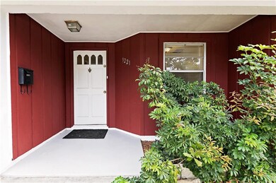 Welcoming front entrance!