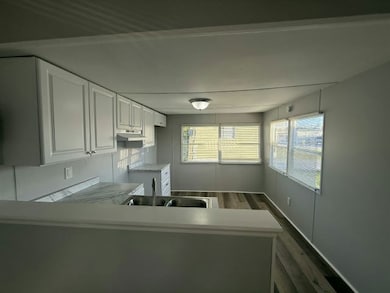 2850 New Tampa Hwy unit 102, Lakeland, FL 33815 - photo 2