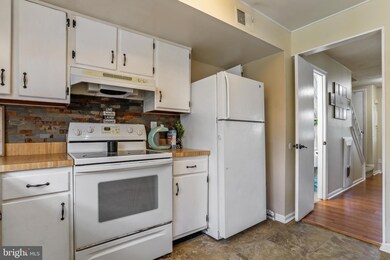 5749 Sunset View Ln, Frederick, MD 21703 - photo 5