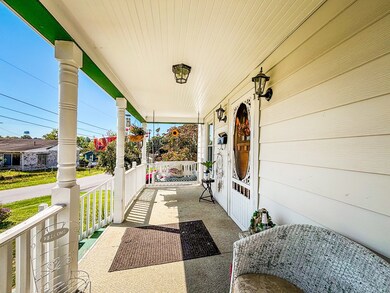 111 Sanger St, Oak Hill, WV 25901 - photo 5