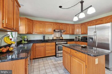 6309 Wood Pointe Dr, Glenn Dale, MD 20769 - photo 6