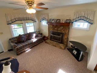 Living Room w/Gas Fireplace