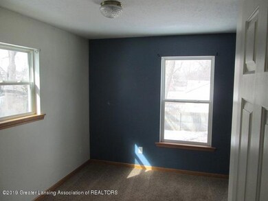 541 Paris Ave, Lansing, MI 48910 - photo 6