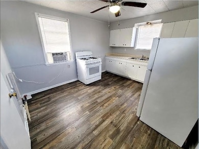 704 Central Ave, Westwego, LA 70094 - photo 3