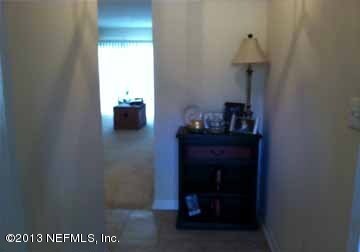 10685 Academy Park Dr, Jacksonville, FL 32218 - photo 2