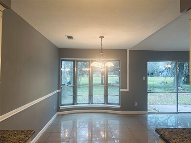 7434 Tall Pines Dr, Houston, TX 77088 - photo 4