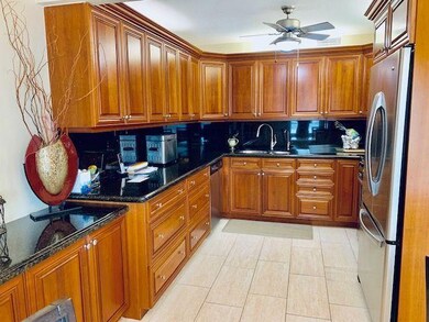 2088 Yarmouth E unit 2088, Boca Raton, FL 33434 - photo 2