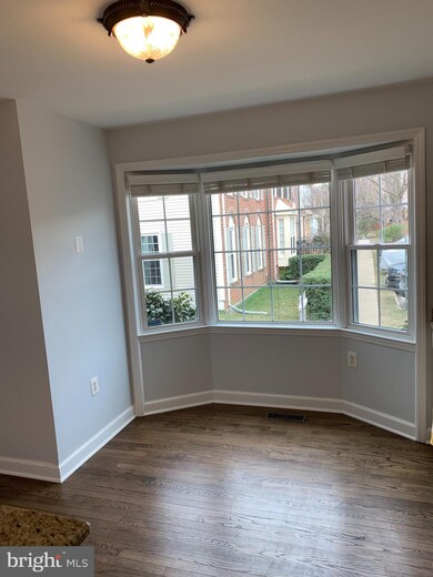 6579 Bermuda Green Ct, Alexandria, VA 22312 - photo 3