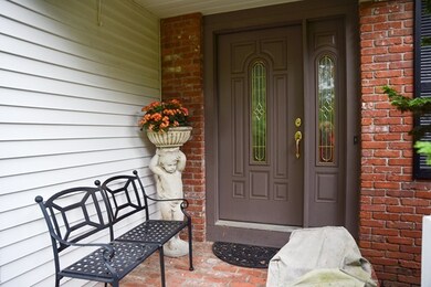 260 Salisbury St, Holden, MA 01520 - photo 2