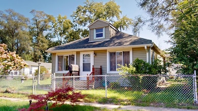 2715 Floyd St, Lake Station, IN 46405 - photo 2