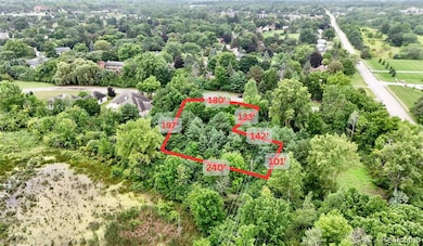 8285 Grovemont Ct unit 1, Grand Blanc, MI 48439 - photo 5