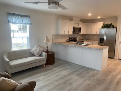 239 E Buffalo Bluff Rd unit 217, Satsuma, FL 32189 - photo 7