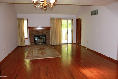 118 Duck Hollow Cir, Stroudsburg, PA 18360 - photo 4