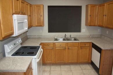 Holmes Kitchen 2