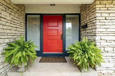 4226 Glenmawr Ave, Columbus, OH 43224 - photo 2