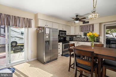 50 Sepulga Dr, Browns Mills, NJ 08015 - photo 4