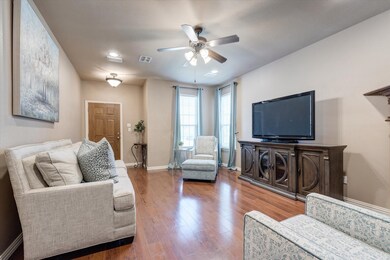 5924 Dripping Springs Ct, North Richland Hills, TX 76180 - photo 7