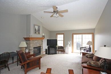 70 Queenway Ct, Howard, OH 43028 - photo 2