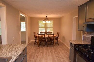 1115 Georgina St, Rosenberg, TX 77471 - photo 3