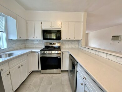 67 Bow St unit 2, Arlington, MA 02474 - photo 2