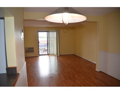 26 Waverly St unit 310, Brighton, MA 02135 - photo 2