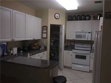 11350 NW 72nd Ln, Doral, FL 33178 - photo 4