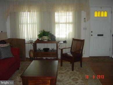 1355 Stonewood Rd, Baltimore, MD 21239 - photo 3