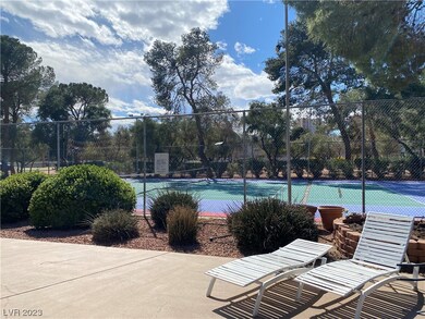 tennis court!