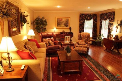 902 Haden St, Tyler, TX 75701 - photo 2