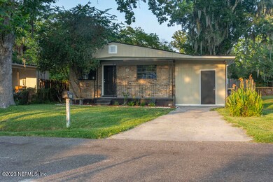 1311 Orton St, Jacksonville, FL 32205 - photo 2