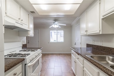 1251 S Meadow Ln unit 145, Colton, CA 92324 - photo 7