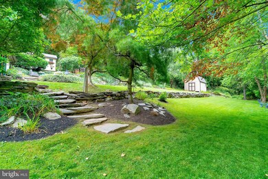 1016 Trinity Ln unit 13, Conshohocken, PA 19428 - photo 3