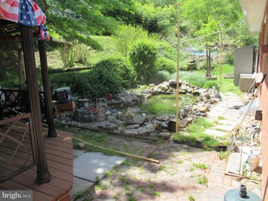 325 D St, Keyser, WV 26726 - photo 5