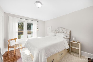 401 N Oakland Ave, Statesville, NC 28677 - photo 5