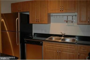 12905 Centre Park Cir unit 101, Herndon, VA 20171 - photo 7