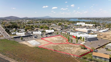 5203 W Okanogan Place, Kennewick, WA 99336 - photo 3