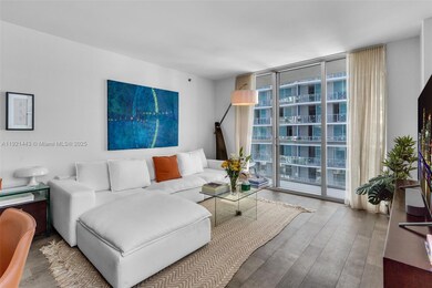 55 SE 6th St unit 3007, Miami, FL 33131 - photo 6