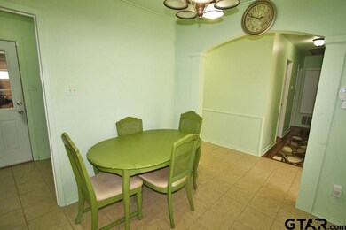 3833 3833 Belle Mere, Tyler, TX 75701 - photo 4