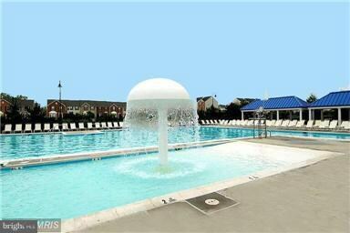 2506 Amber Orchard Ct W unit 301, Odenton, MD 21113 - photo 4